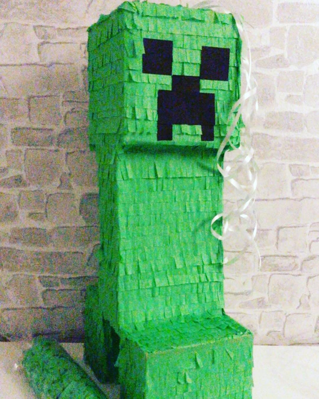 Piñata Petreceri pe Instagram